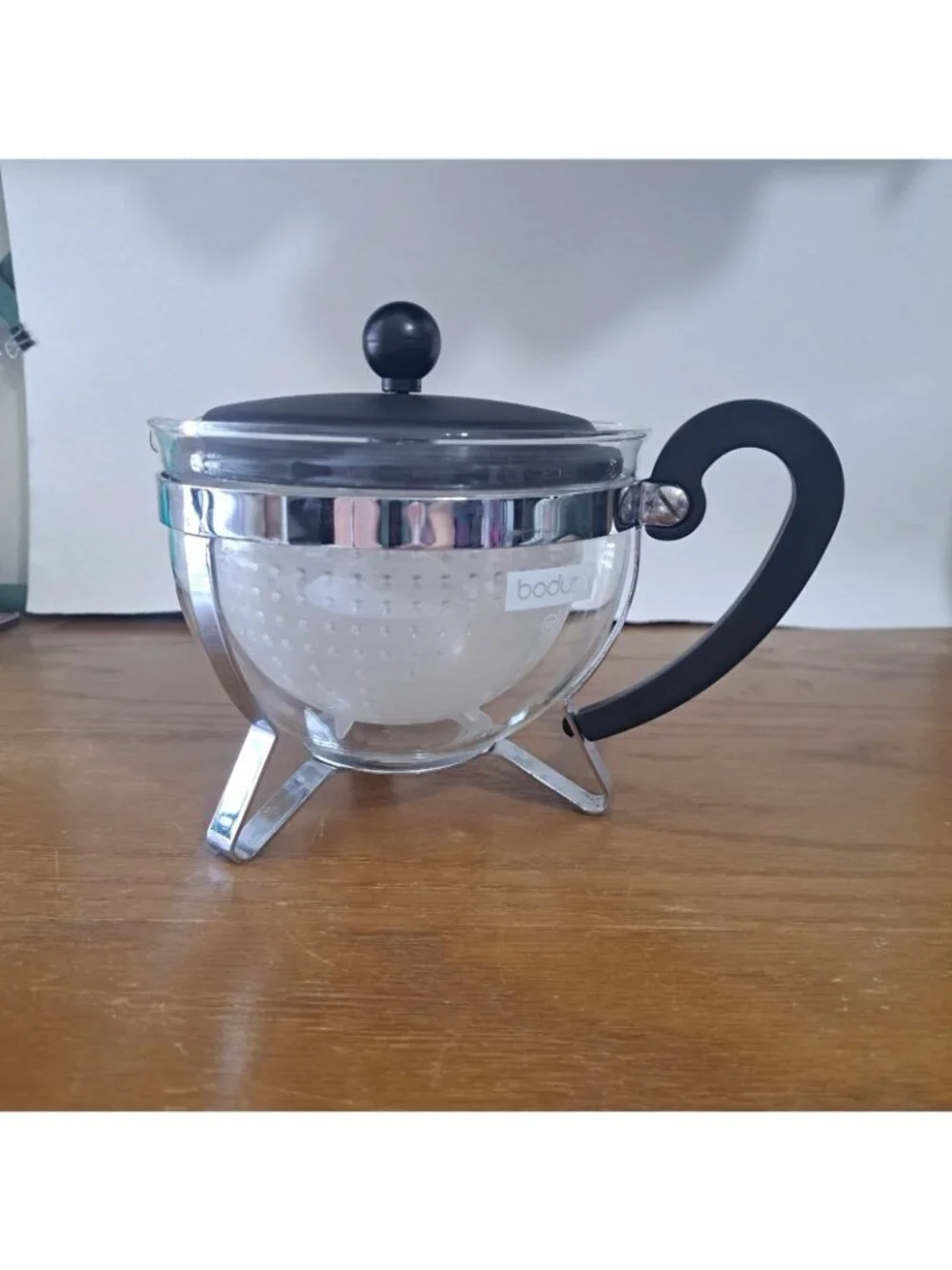 Bodum Chambord 4 Cup Glass Tea Teapot with Infuser Switzerland